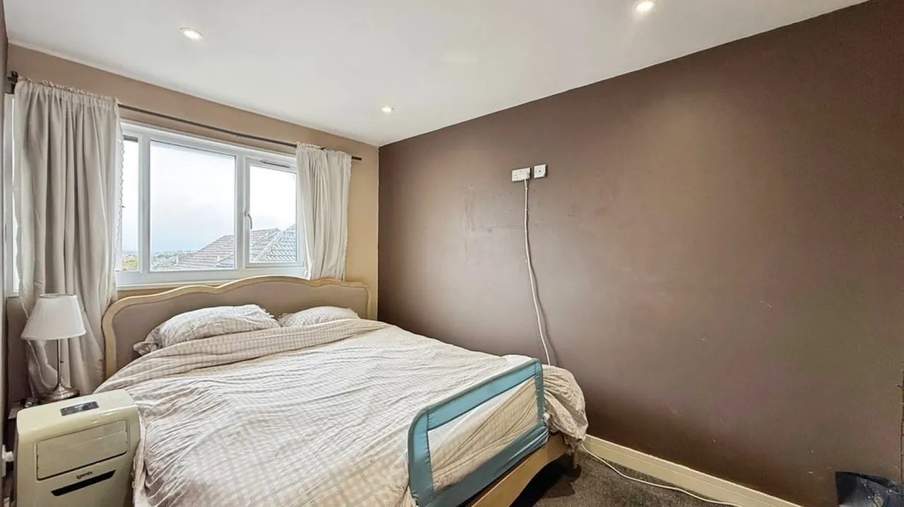 Bremeridge Road, Westbury, photo 8
