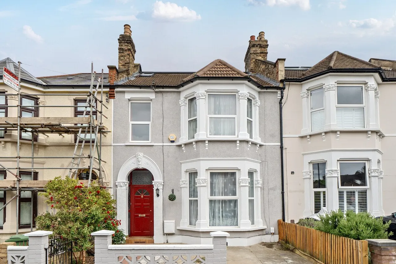 4 bed house for sale — Minard Road, Catford, London, SE6