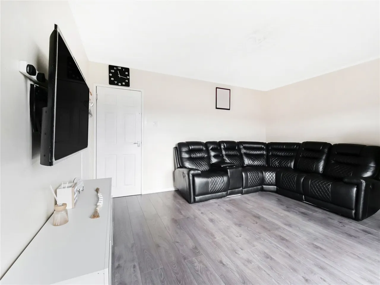 Ashburn Loan, Larkhall, ML9, photo 7