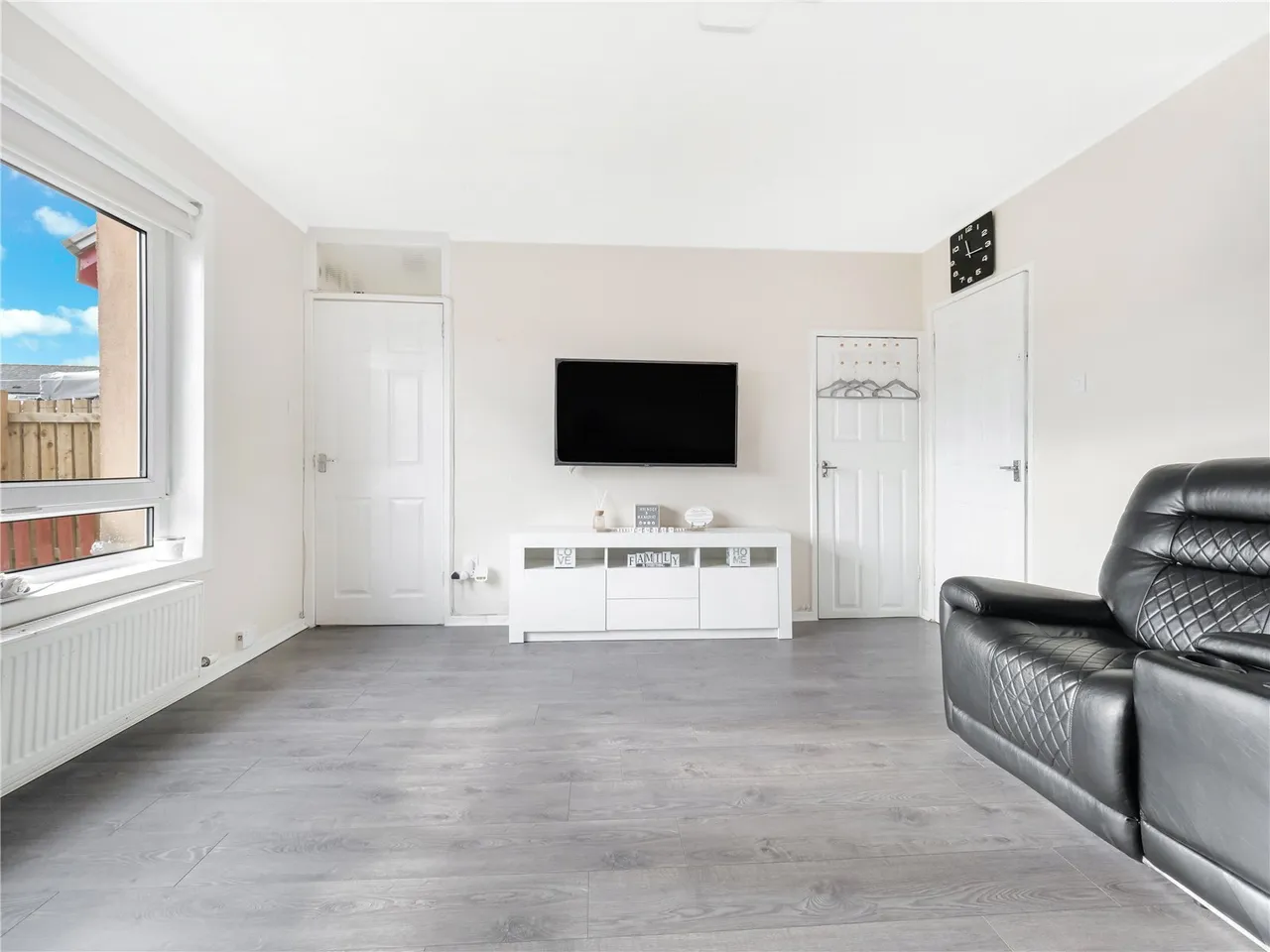 Ashburn Loan, Larkhall, ML9, photo 5
