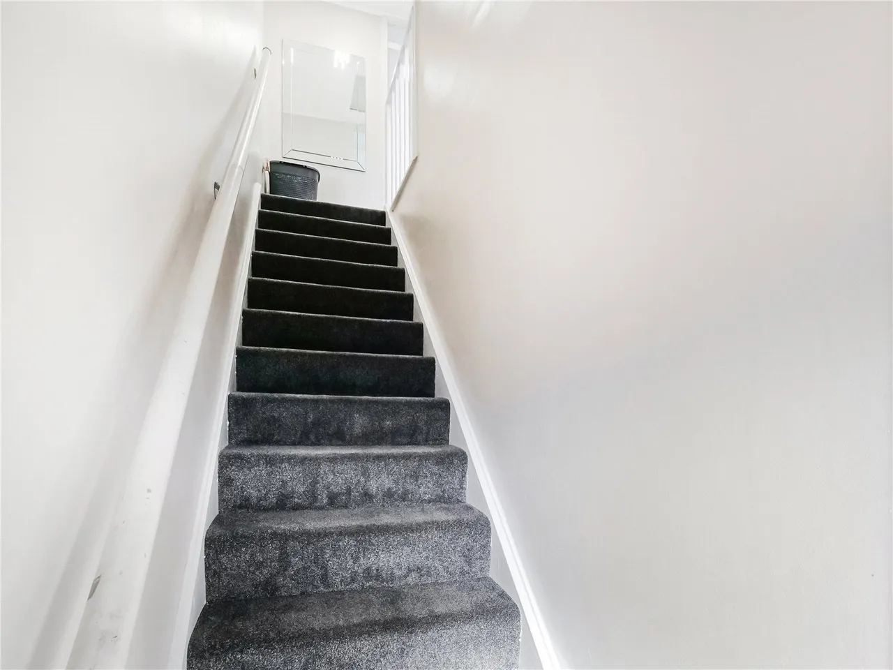 Ashburn Loan, Larkhall, ML9, photo 9