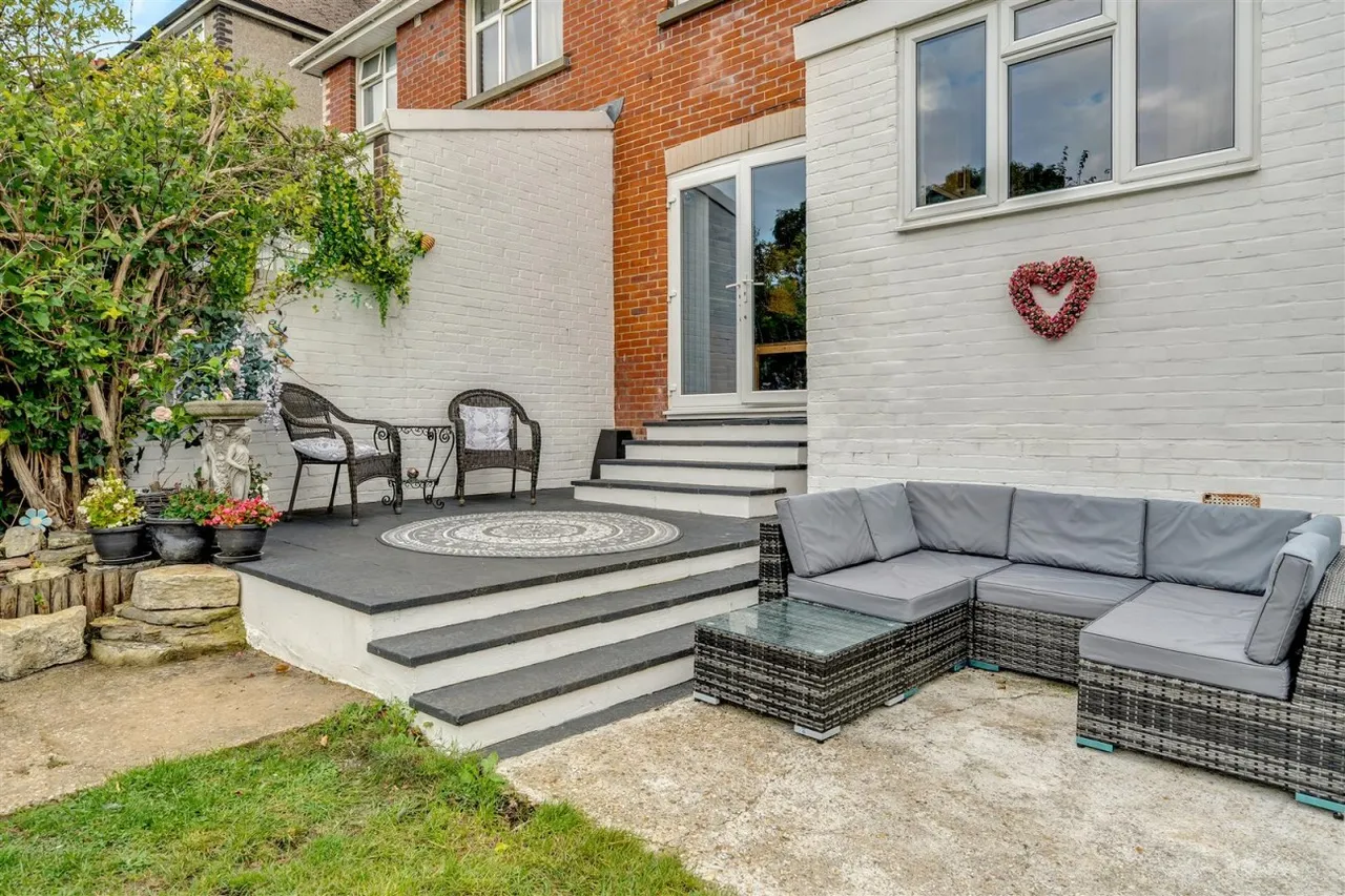 South Road, Swanage, BH19, photo 13