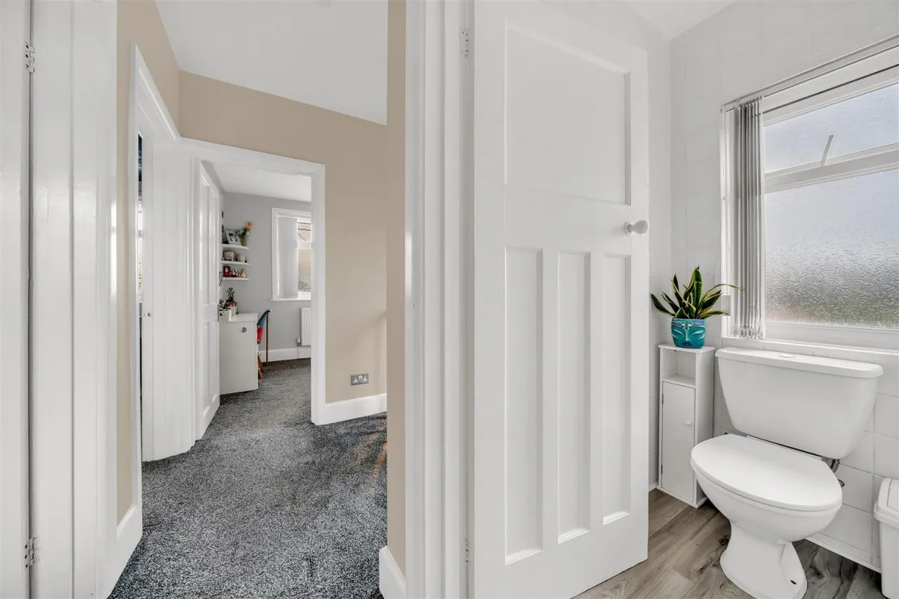 South Road, Swanage, BH19, photo 11