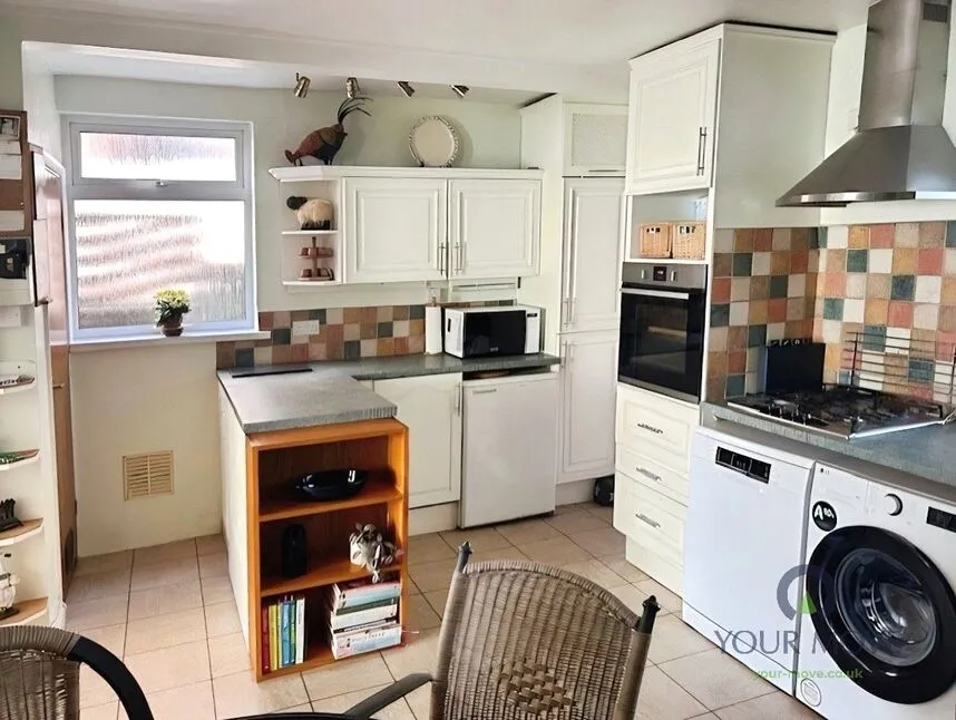 Margaret Avenue, Ilkeston, Derbyshire, DE7, photo 2
