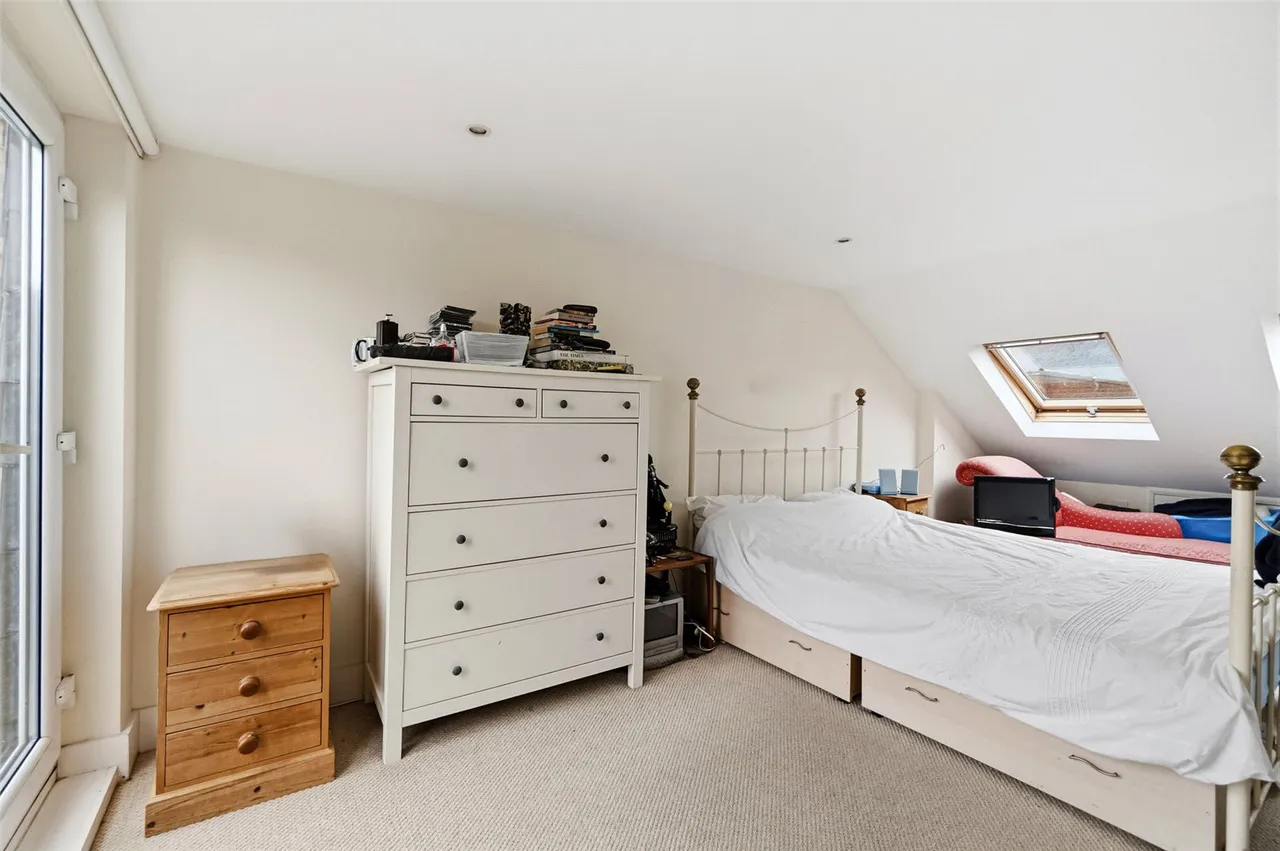 Walpole Crescent, Teddington, TW11 8PH, photo 7