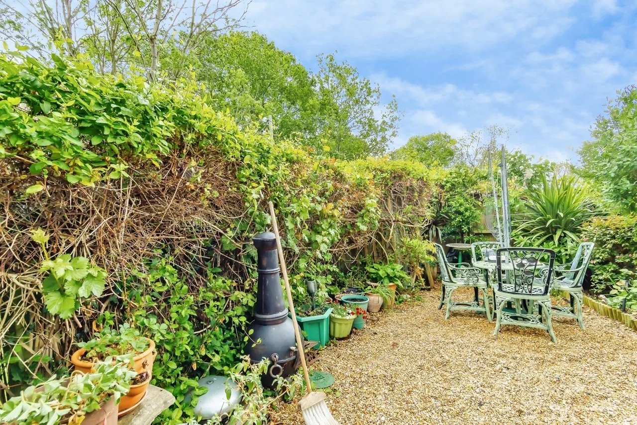 Goodenough Way, Coulsdon, CR5, photo 6