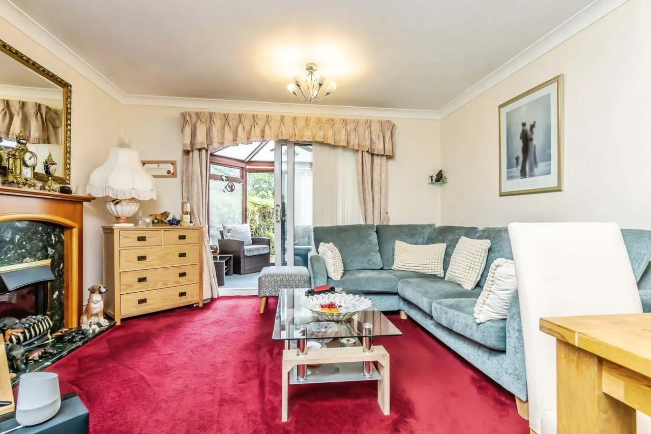 Goodenough Way, Coulsdon, CR5, photo 13