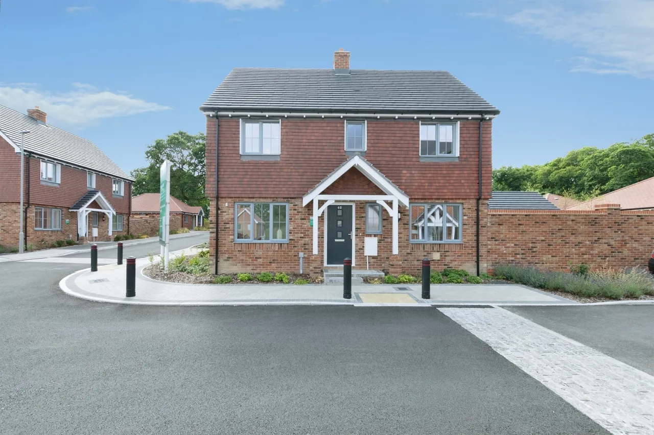 Edmondsham Road, Fordingbridge, BH31, photo 29