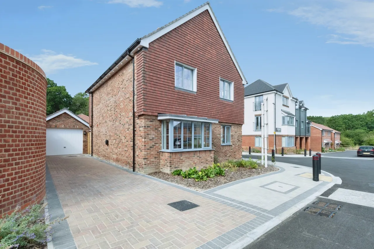 Edmondsham Road, Fordingbridge, BH31, photo 15