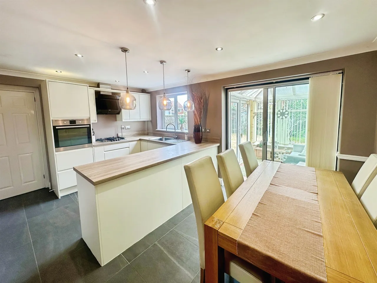 Westbrook Drive, Rainworth, NG21, photo 4