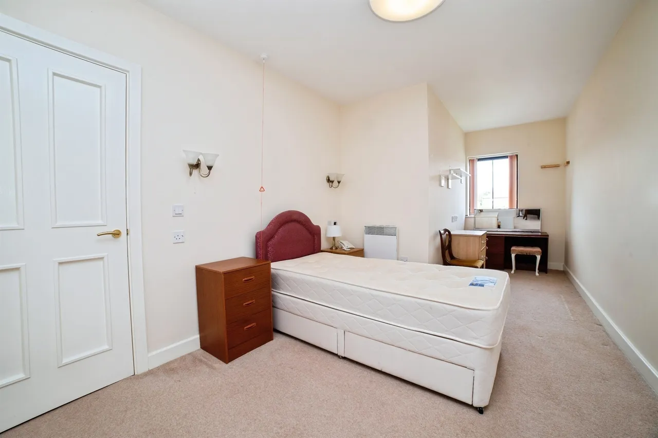 Springwood Gardens, Belper, DE56, photo 11