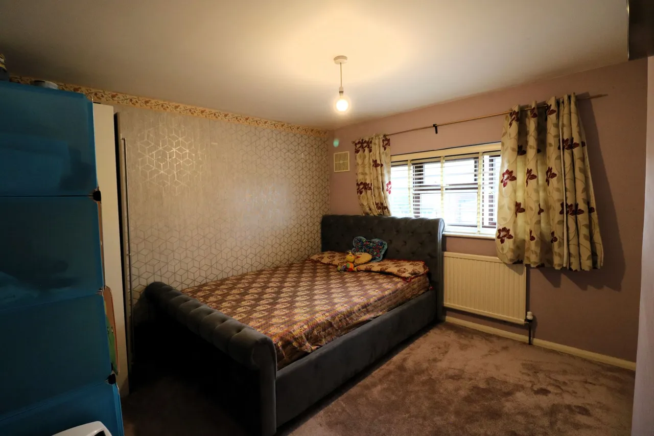 Manor Close, South Ockendon, Essex, RM15 4EL, photo 7