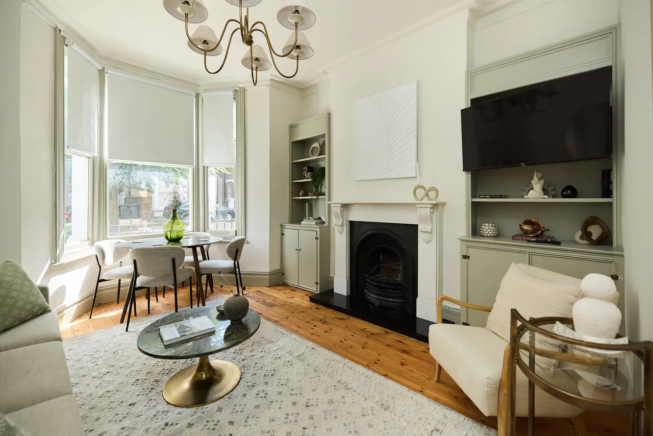 Blythe Road, W14, photo 2