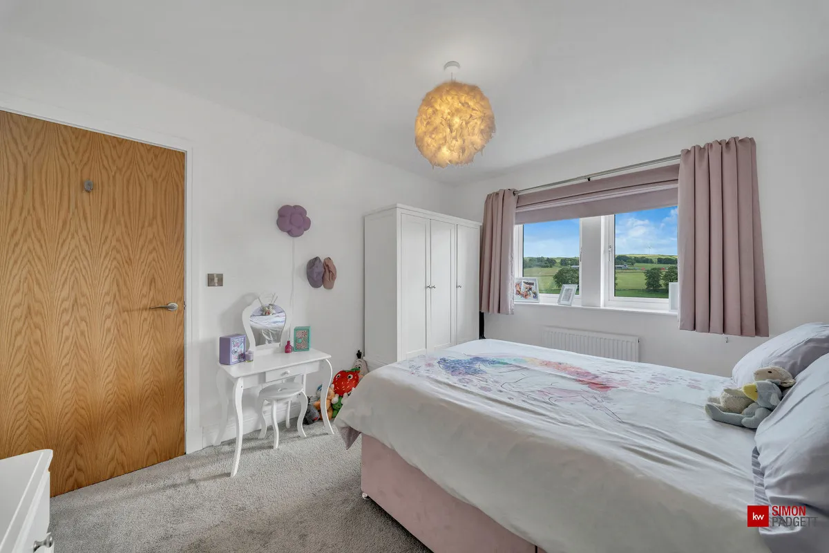 Diamond Drive, Colne, BB8, photo 20