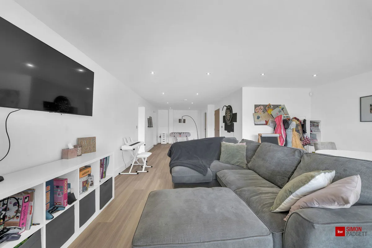 Diamond Drive, Colne, BB8, photo 27