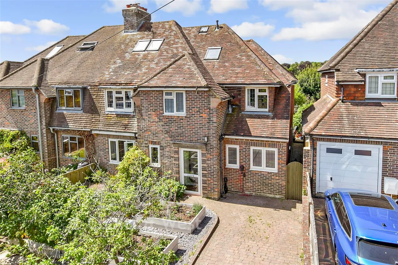 6 bed house for sale, Ferrers Road, Lewes, BN7