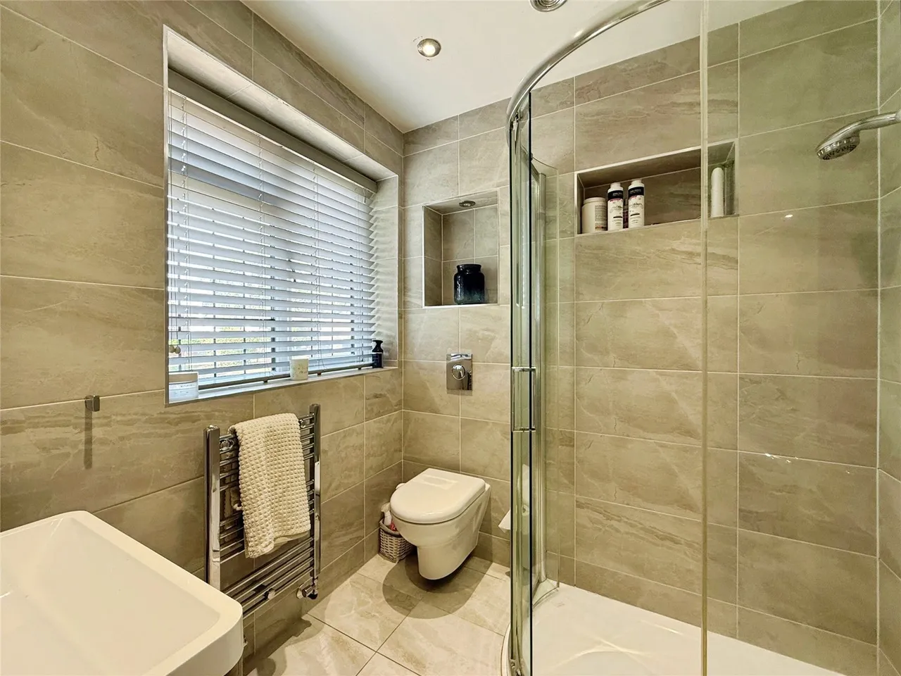 Watchetts Drive, Camberley, Surrey, GU15 2PF, photo 8