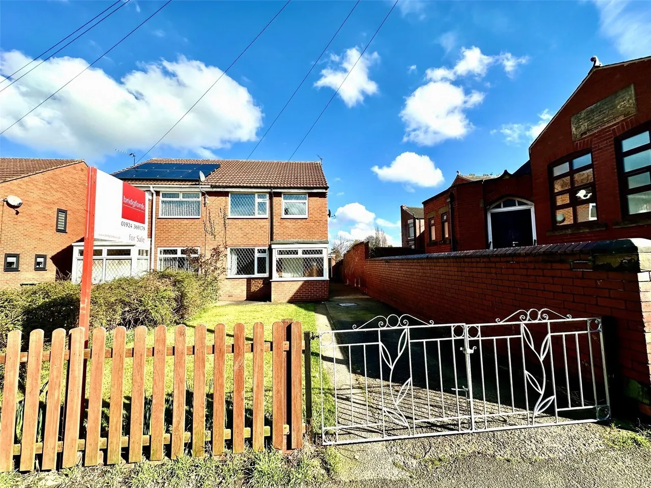 3 bed house for sale — Chapel Street, Ryhill, Wakefield, West Yorkshire, WF4