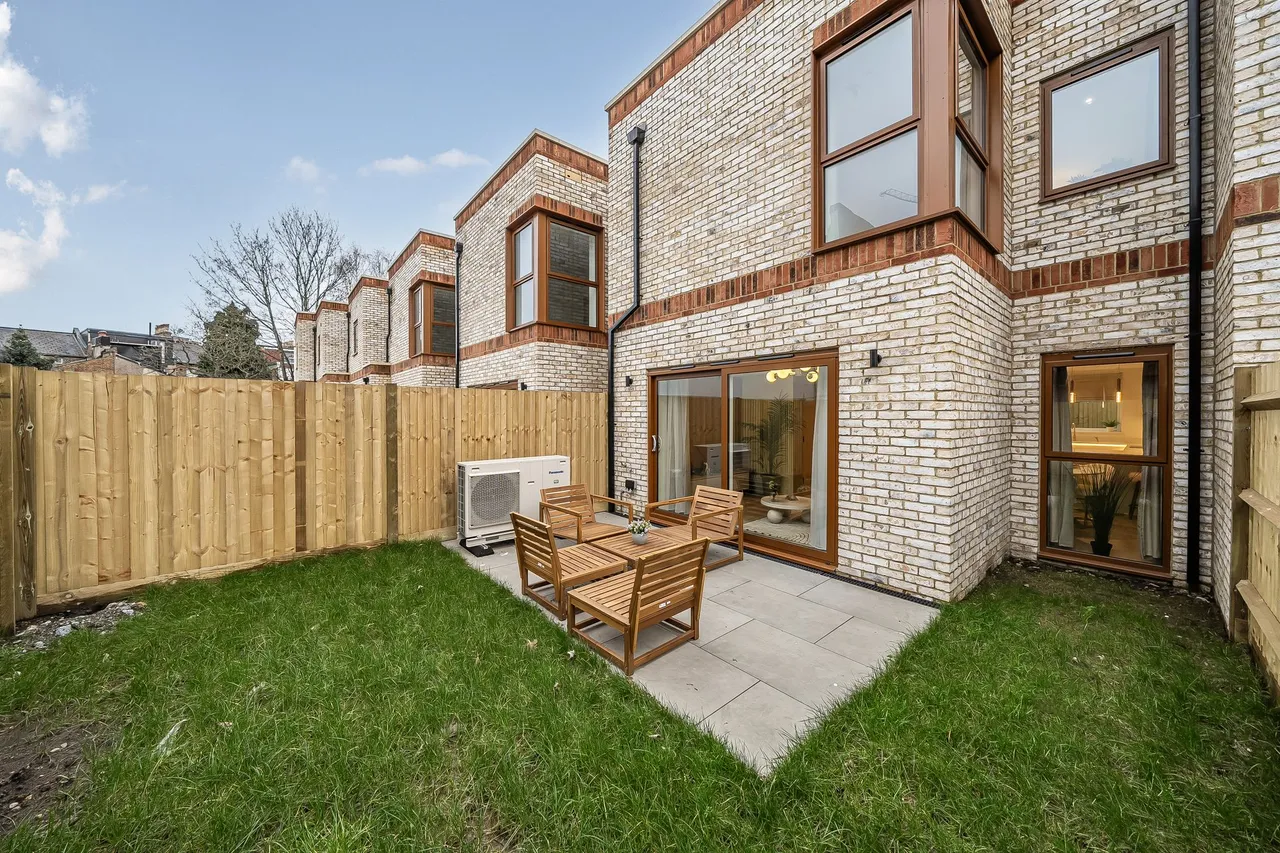 Penshurst Mews, London, London, SE15 1DJ, photo 4