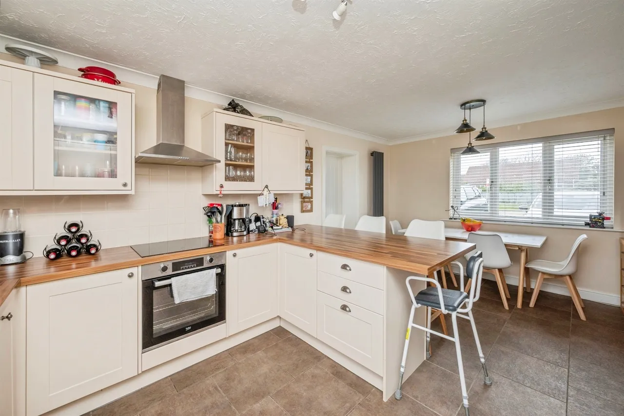 Coast Road, Walcott, Norwich, photo 5