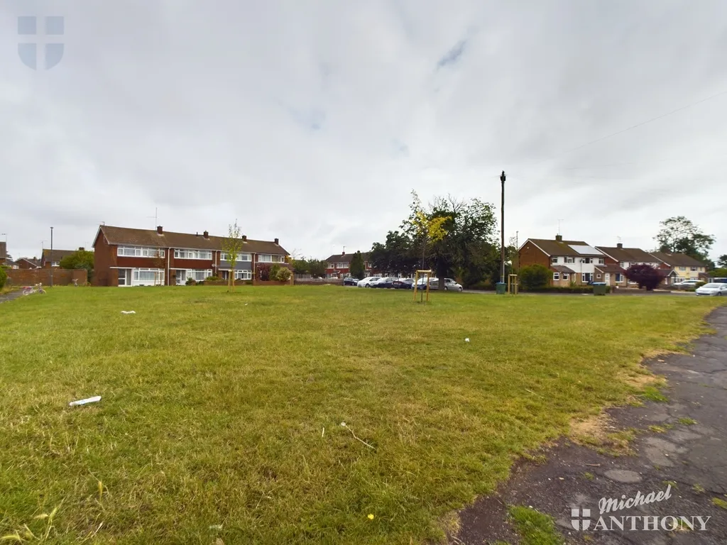 Hulbert End, Aylesbury, HP21, photo 8