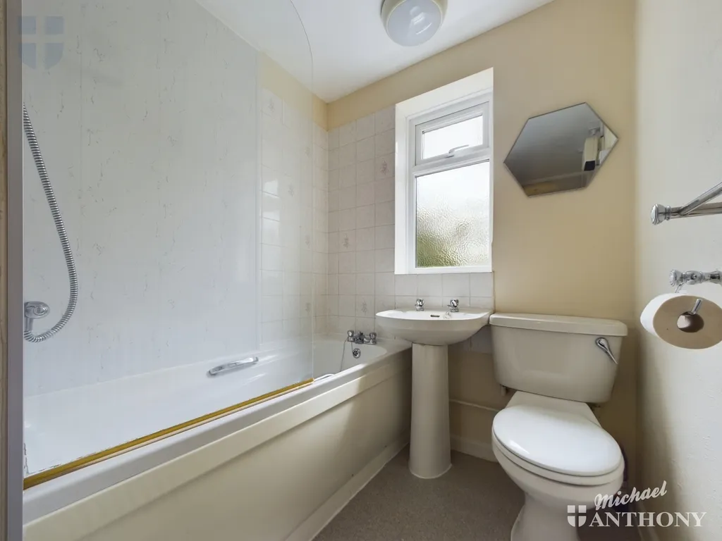 Hulbert End, Aylesbury, HP21, photo 6