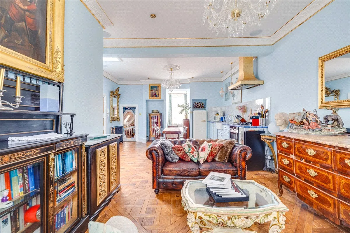 1 bed flat for sale, Sloane Gardens, Chelsea, SW1W
