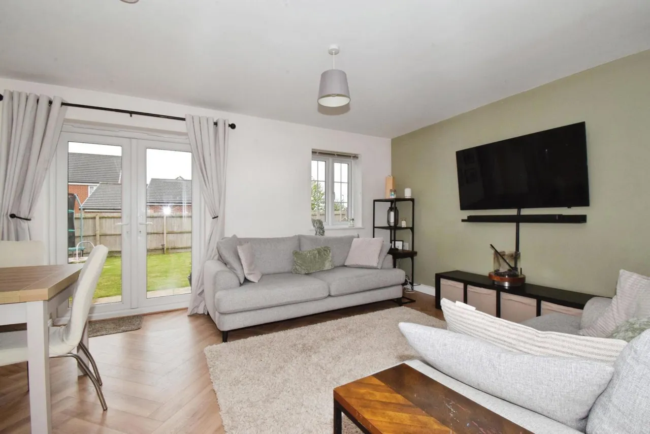 Cordelia Drive, Leicester, LE4, photo 9