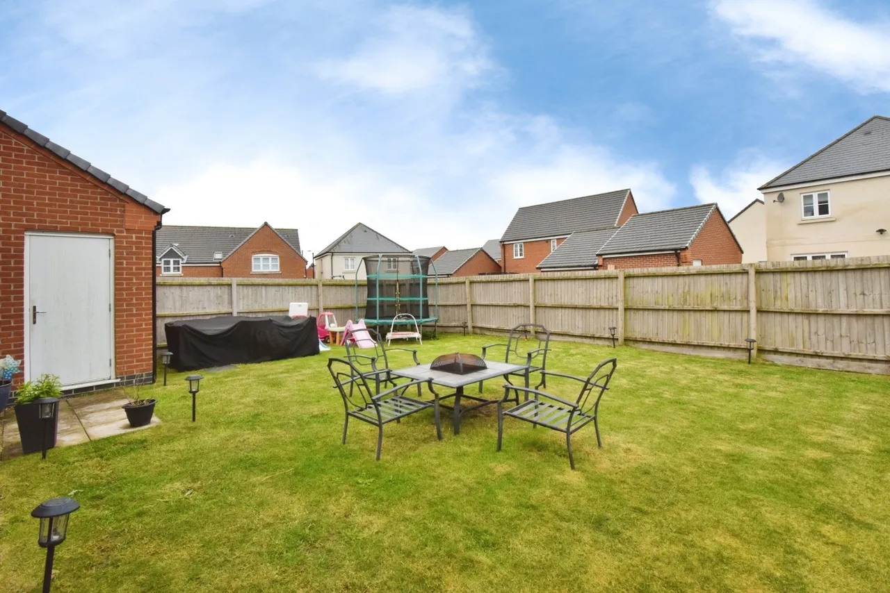Cordelia Drive, Leicester, LE4, photo 19