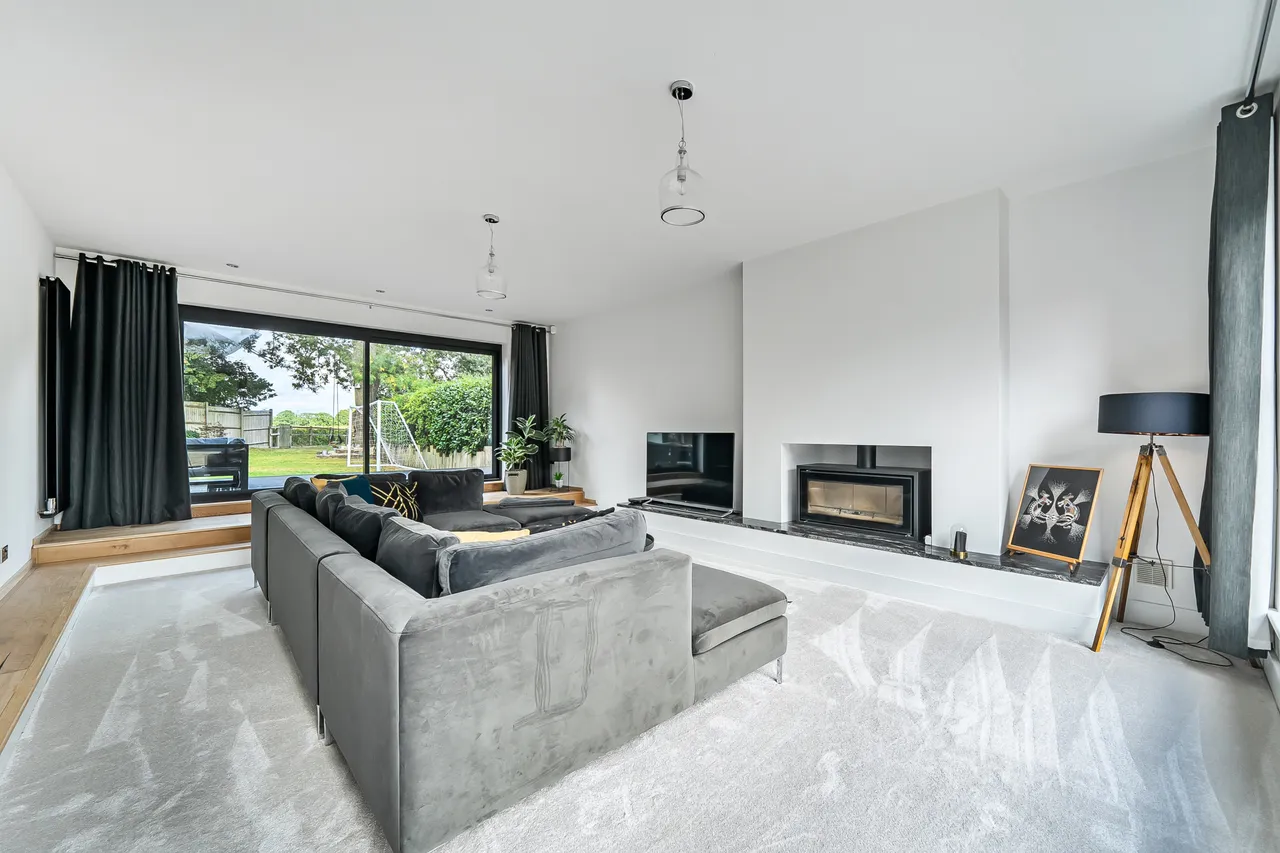 Church Road, Newtown, PO17, photo 9