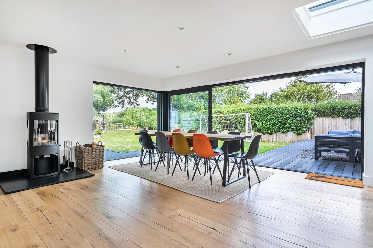 Church Road, Newtown, PO17, photo 8