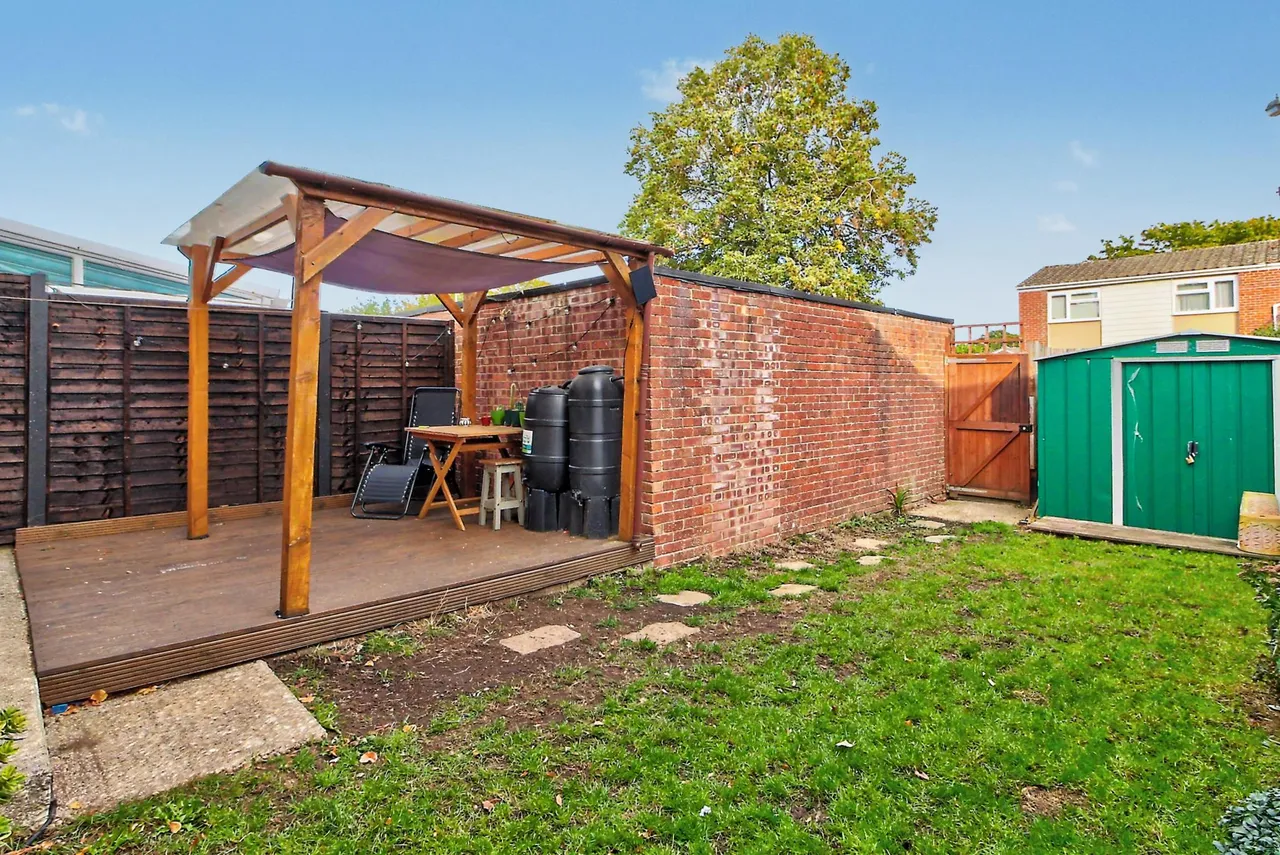 Ascension Close, Basingstoke, RG24, photo 11