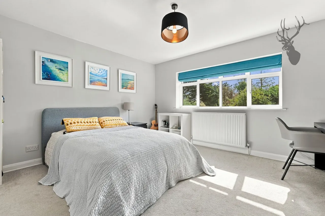 Coppice Row, Theydon Bois, CM16, photo 19