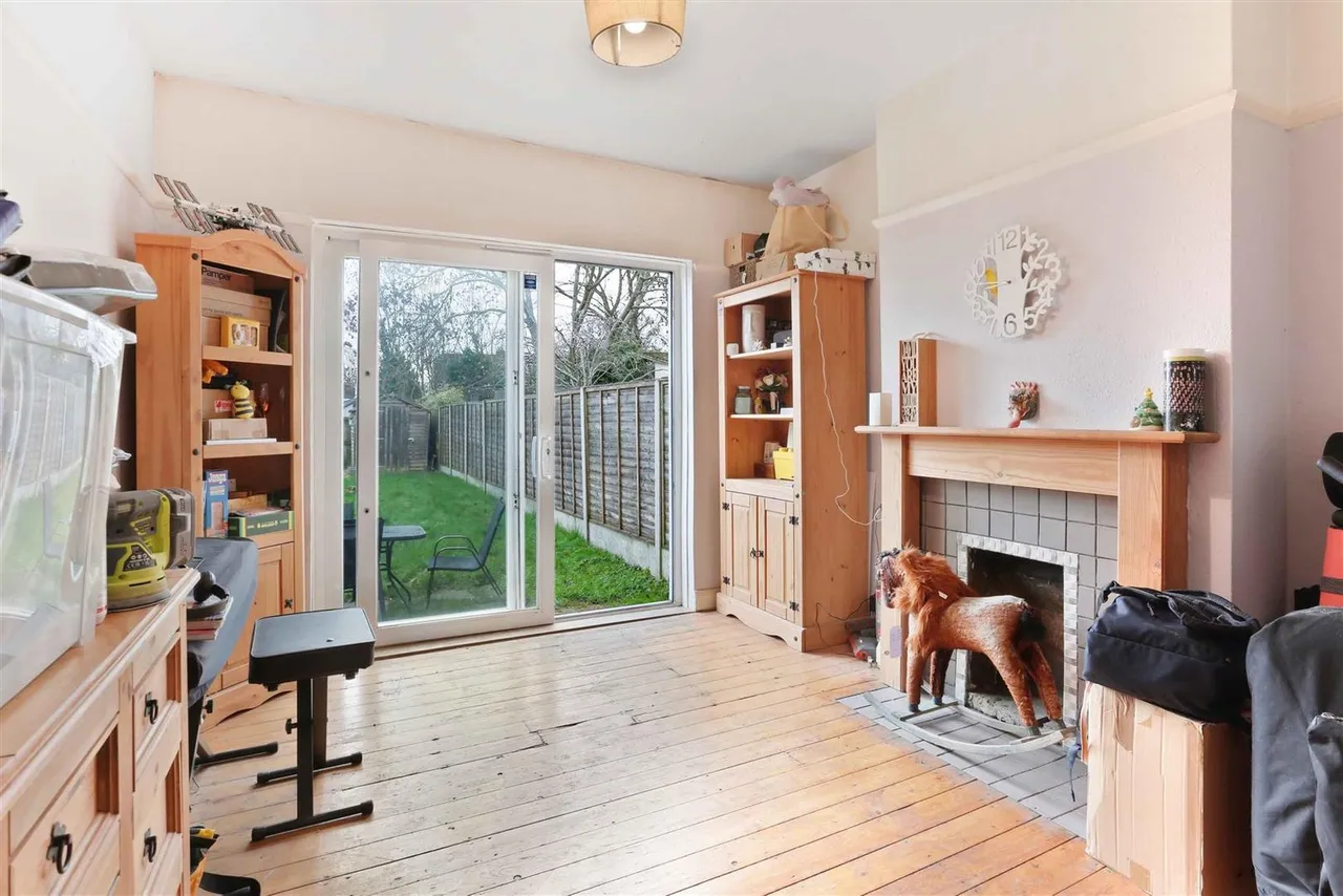 Fieldsend Road, Cheam, Sutton, SM3 8NR, photo 6
