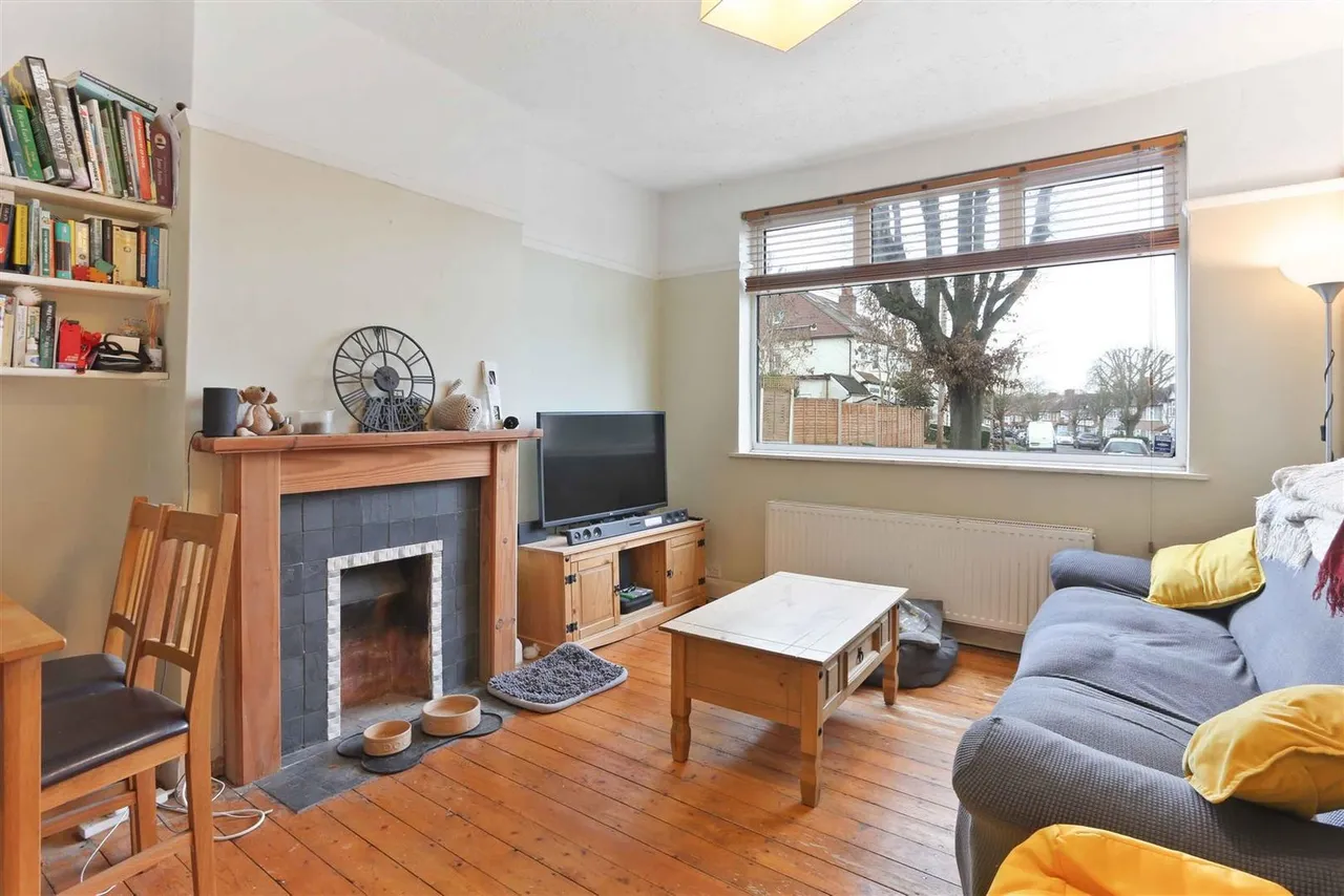 Fieldsend Road, Cheam, Sutton, SM3 8NR, photo 5