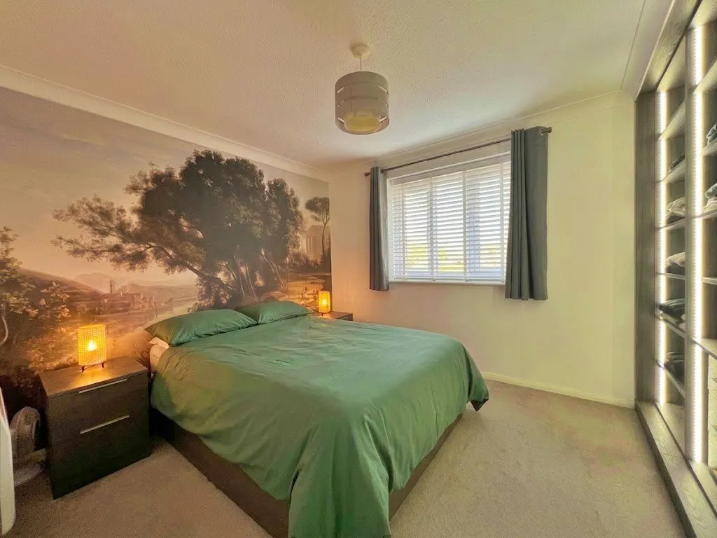 Kingsmead Road, High Wycombe, HP11, photo 7