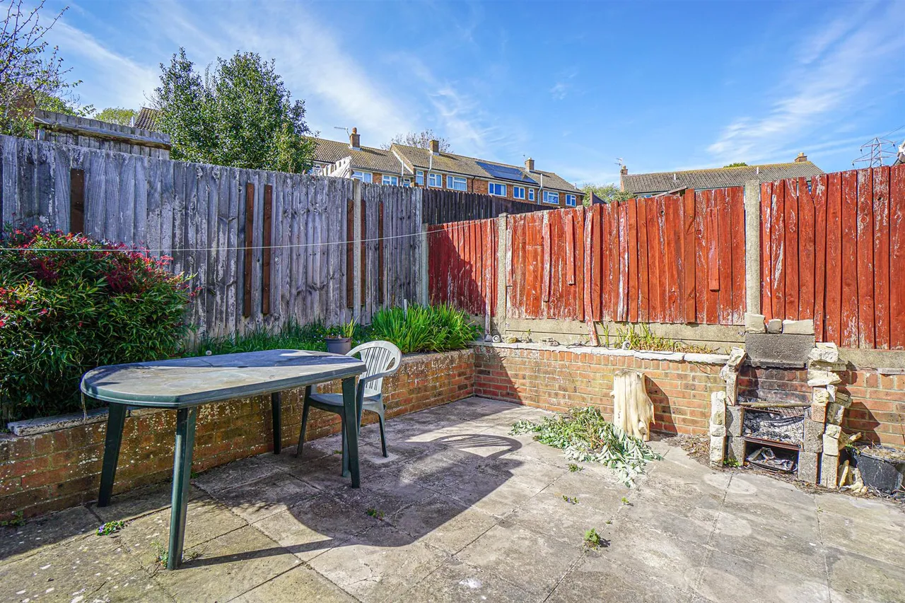 Pennine Rise, Hastings, photo 12