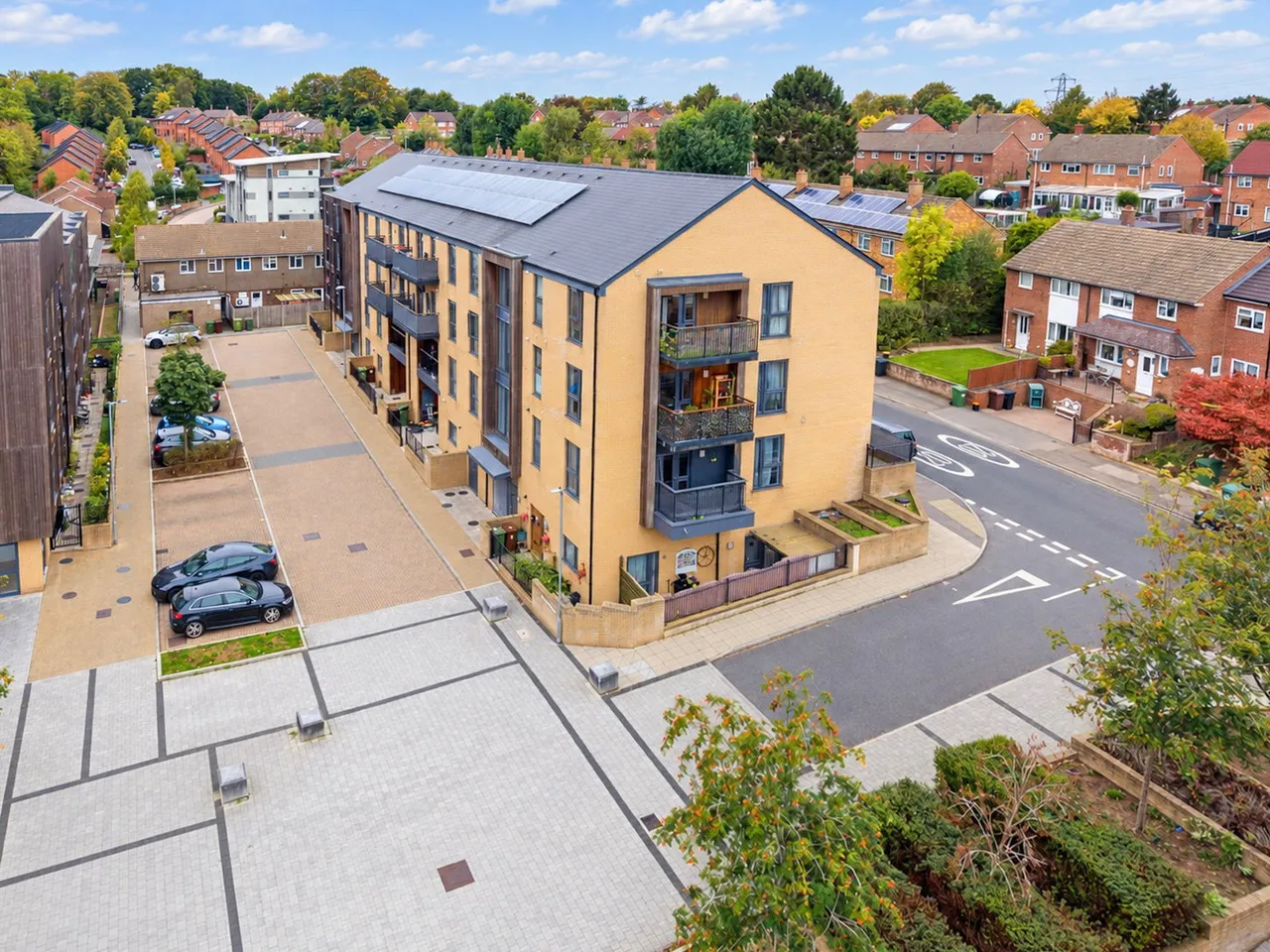 2 bed flat for sale, Greggs Wood Road, Tunbridge Wells, TN2