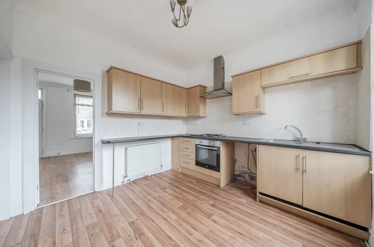 Beech Street, Tingley, WF3, photo 3