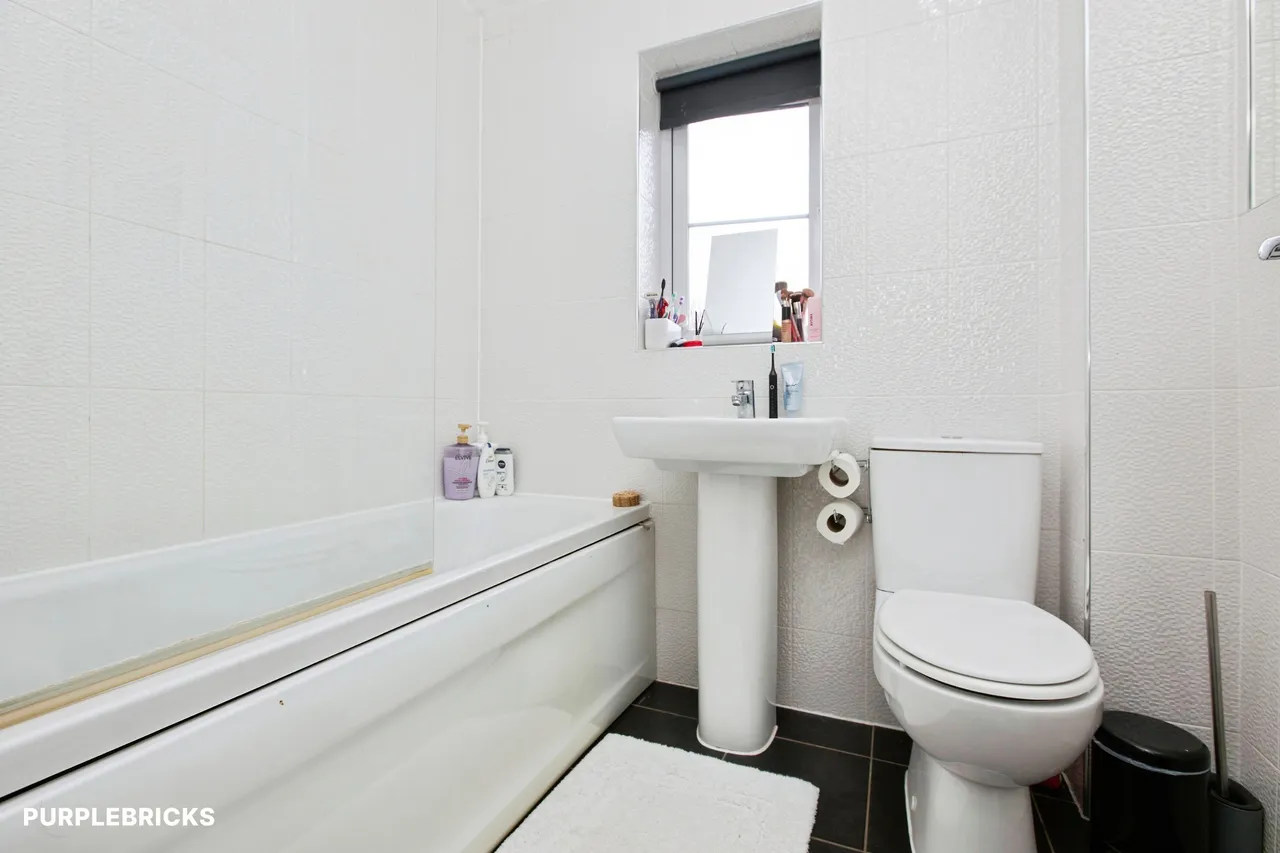 Stafford Drive, Littleover, DE23, photo 18