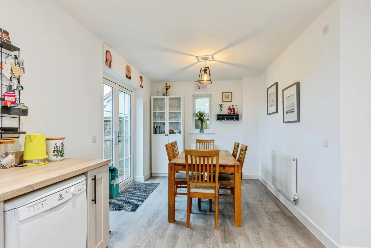 Sedgemoor Close, Weston-super-mare, BS24, photo 13