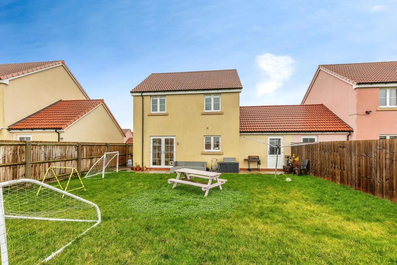 Sedgemoor Close, Weston-super-mare, BS24, photo 15