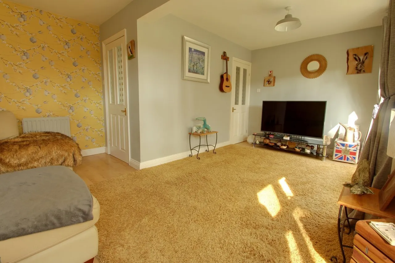 Carlton Court, Shepton Mallet, BA4, photo 6