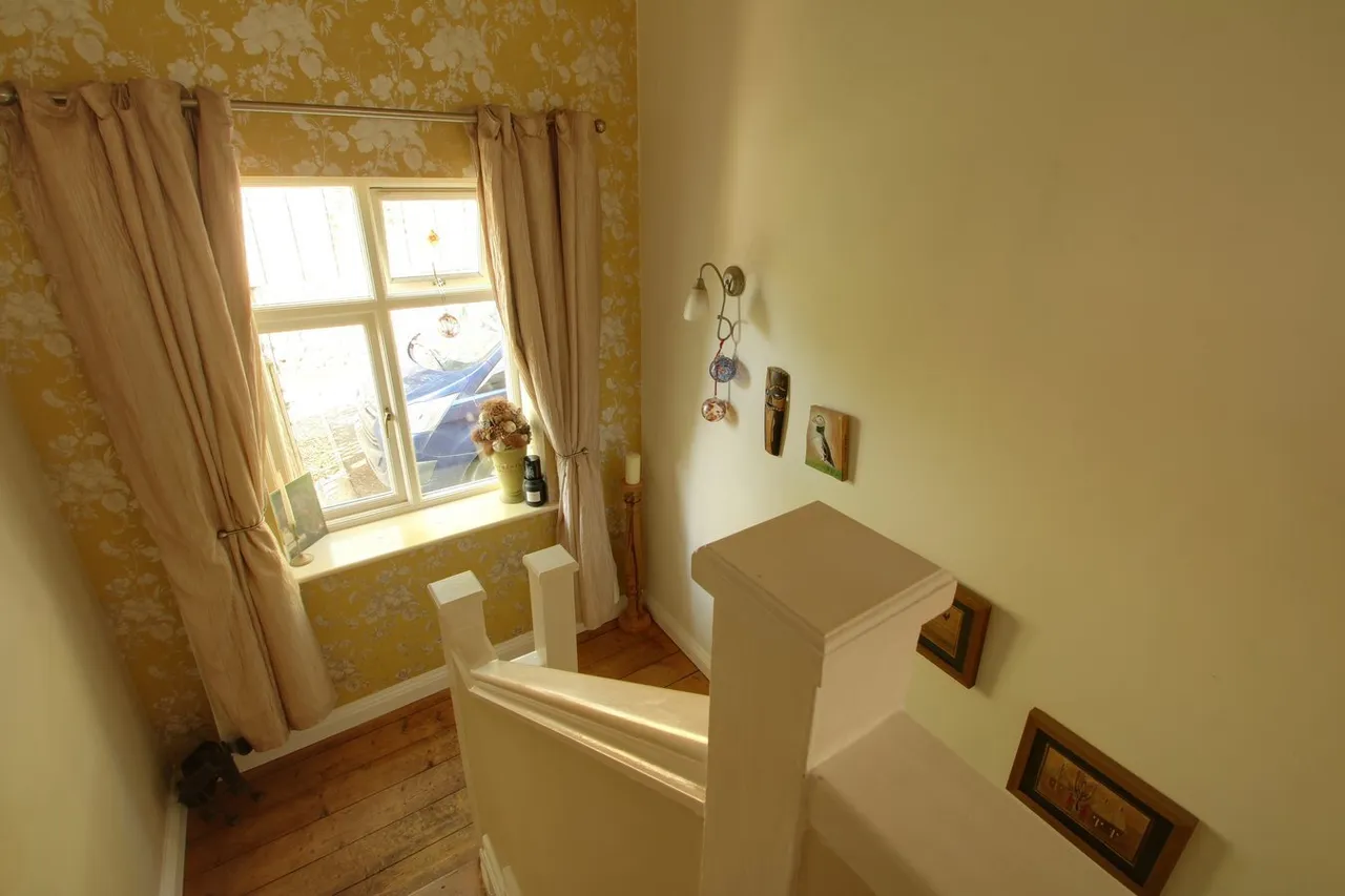 Carlton Court, Shepton Mallet, BA4, photo 14