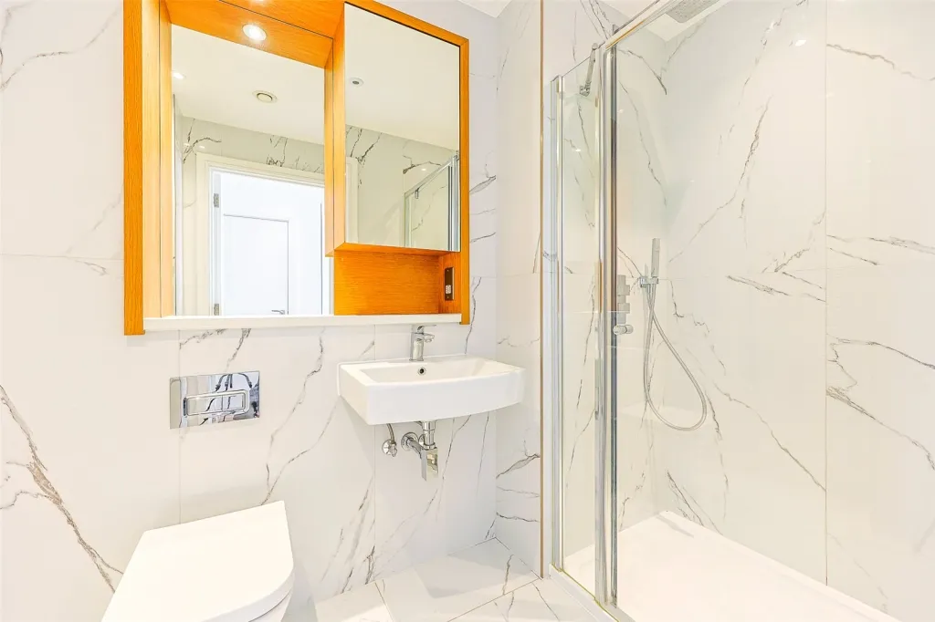 West Gate, Ealing, W5, photo 9