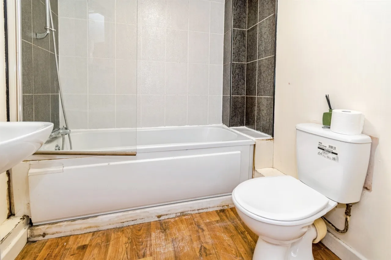 Millbrook Road East, Southampton, SO15, photo 10