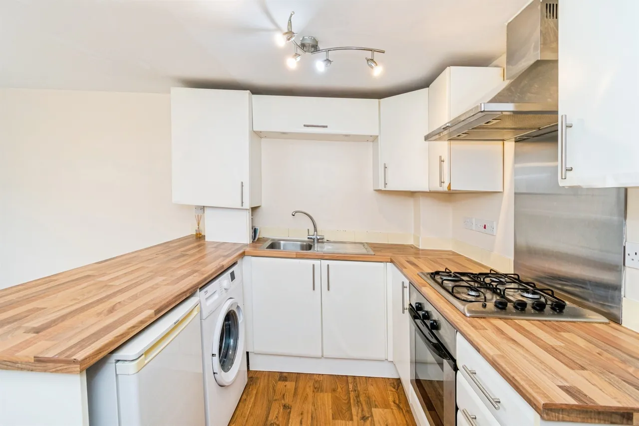 Millbrook Road East, Southampton, SO15, photo 4