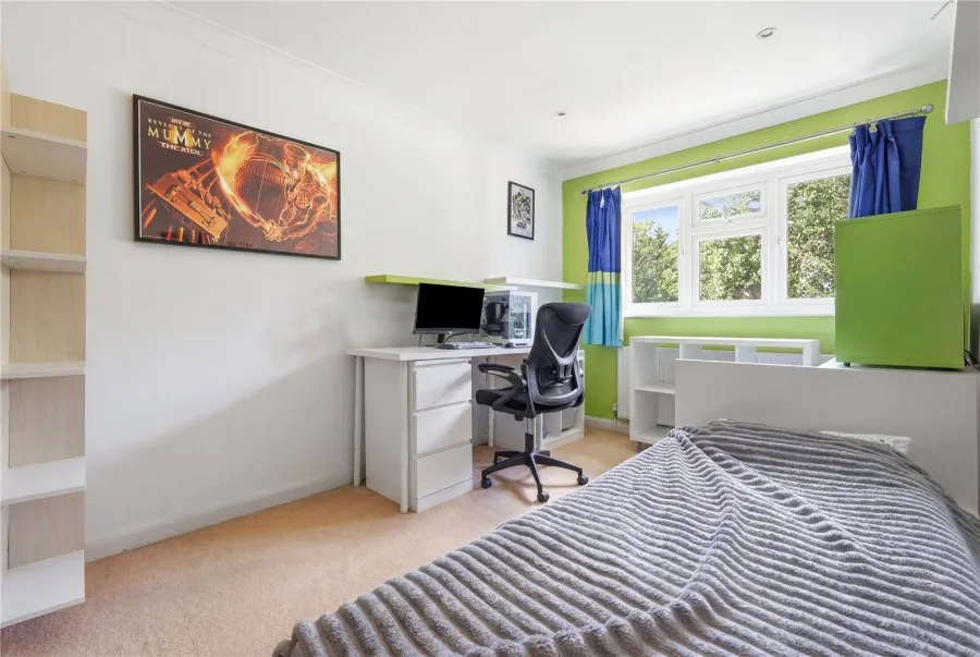with 4 bedrooms in Bishop's Stortford, CM23, photo 16