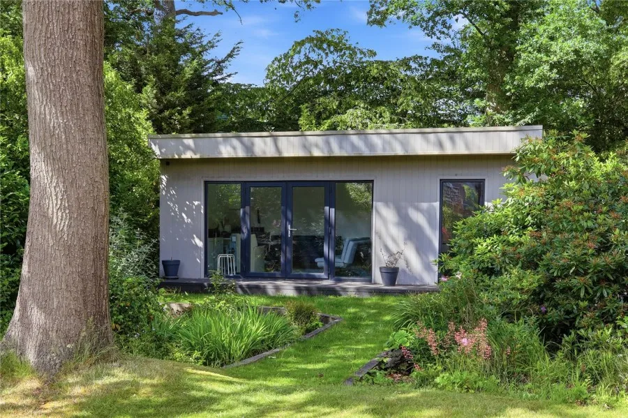 with 4 bedrooms in Bishop's Stortford, CM23, photo 4