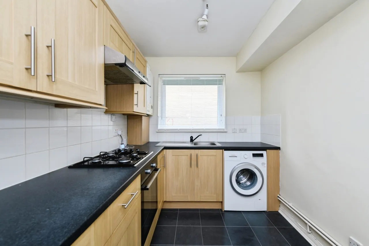 St. James Road, Sutton, SM1, photo 3